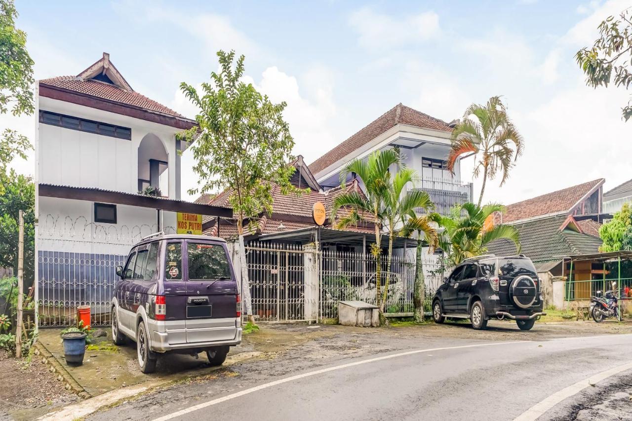 Spot On 90797 Sukun Syariah Homestay Malang Zewnętrze zdjęcie