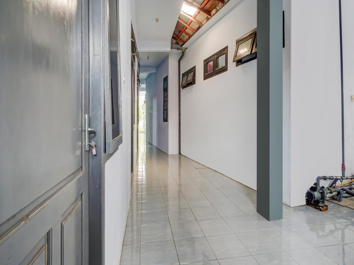Spot On 90797 Sukun Syariah Homestay Malang Zewnętrze zdjęcie