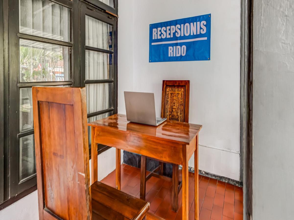 Spot On 90797 Sukun Syariah Homestay Malang Zewnętrze zdjęcie