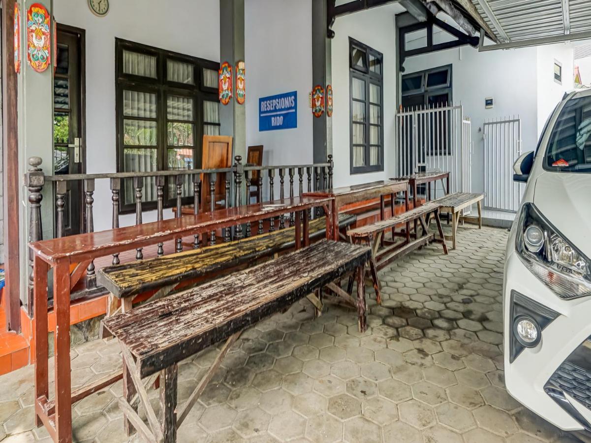 Spot On 90797 Sukun Syariah Homestay Malang Zewnętrze zdjęcie
