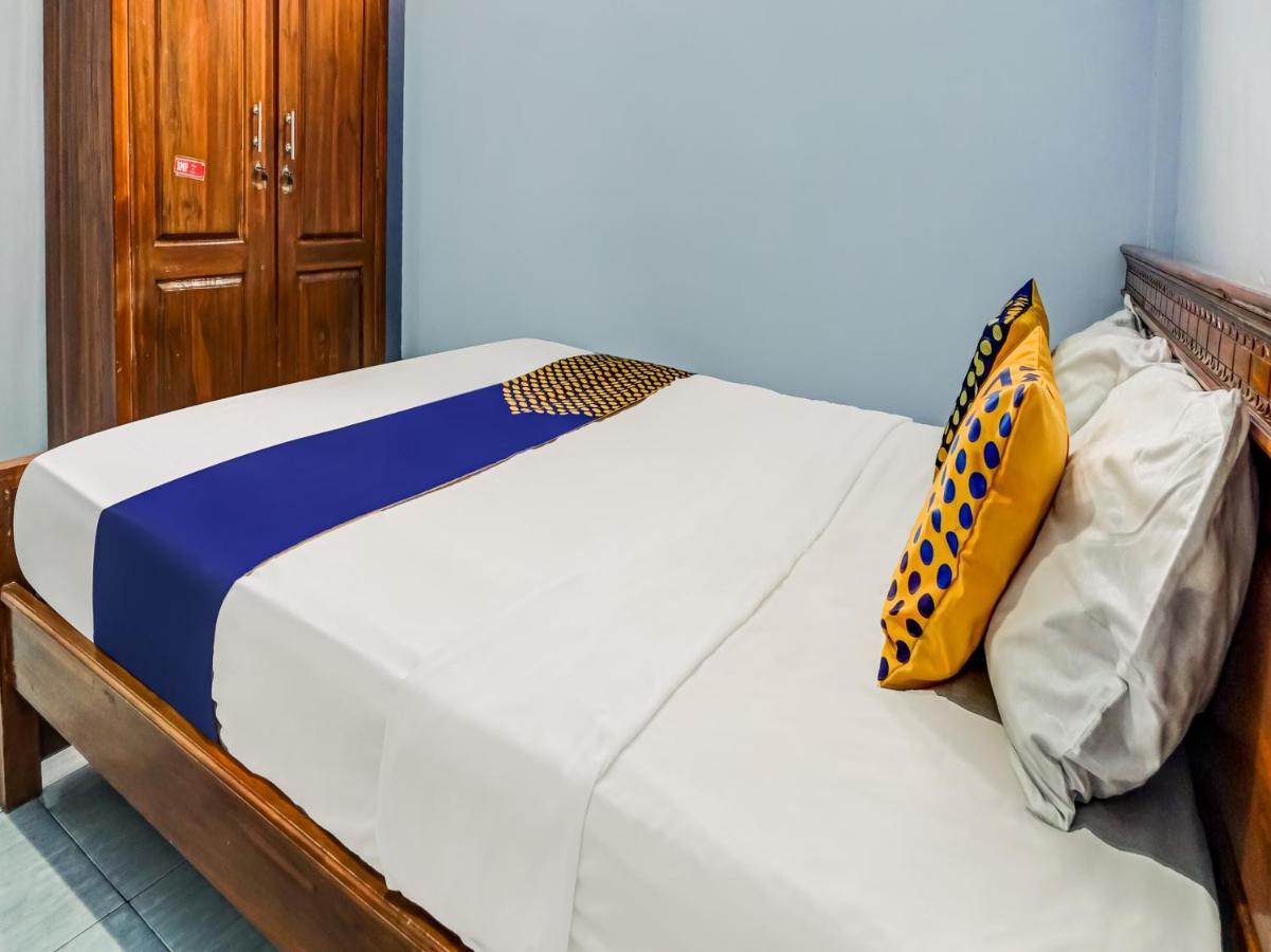 Spot On 90797 Sukun Syariah Homestay Malang Zewnętrze zdjęcie